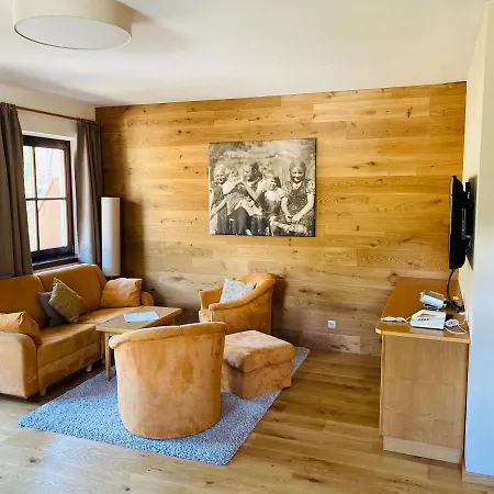 Oswaldeck Apartment *